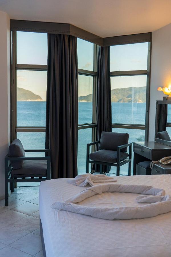 Yuvam Prime Beach Hotel 马尔马里斯 外观 照片