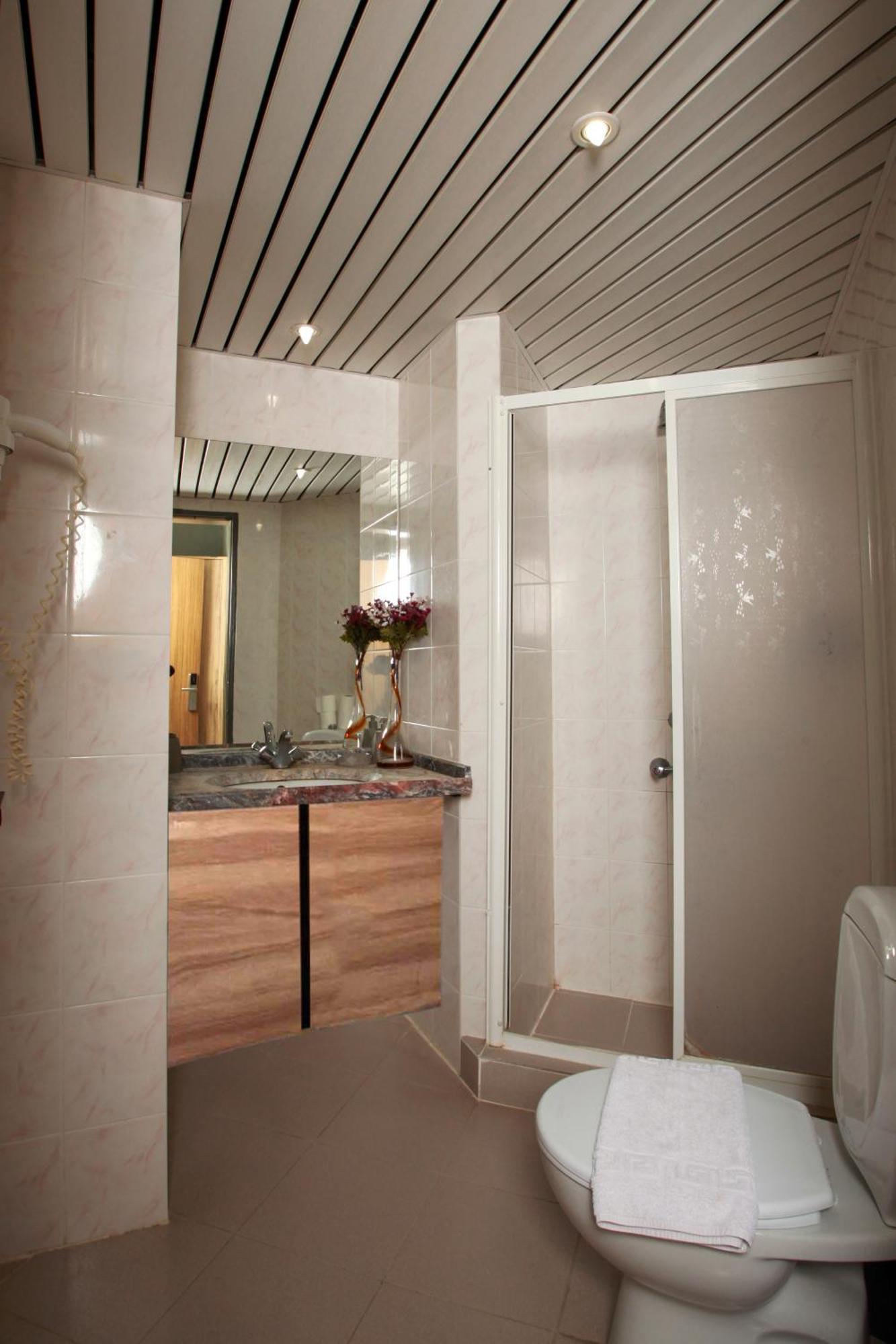 Yuvam Prime Beach Hotel 马尔马里斯 外观 照片
